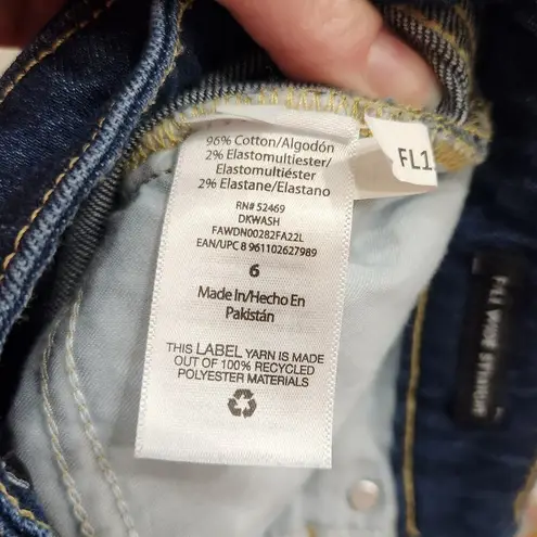 Free Assembly High Rise Full Wide Straight Leg Pockets Denim Blue Size 6