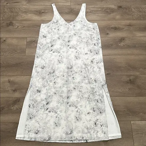 Lululemon NWOT  V-Neck Midi Dress Aquila Rhino Grey Multi Size 14