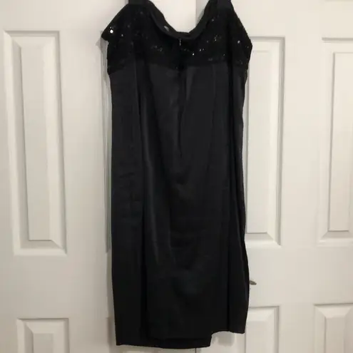 R & M Richards formal black midi dress size 22W plus sequins