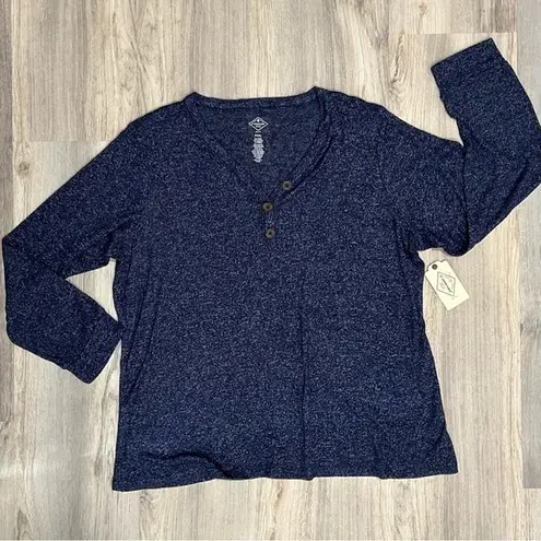 st. john's bay NWT  Women’s Henley Top Long Sleeve Shirt Navy Size Petite XXL