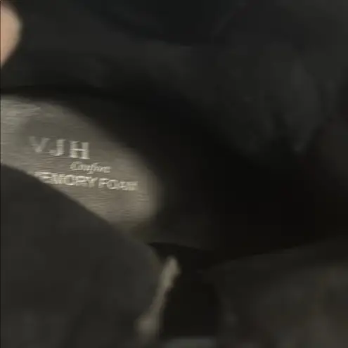 VJH Confort Black Ankle Boots with Matte Finish Size 10