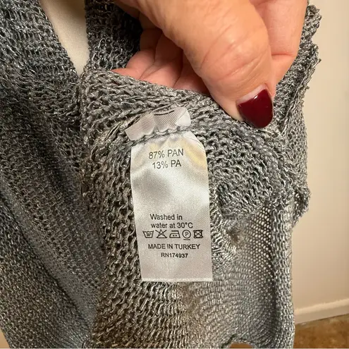 B & K Moda Boutique Open Weave Asymmetrical Pullover Sweater Top O/S Fits Most Silver Size undefined