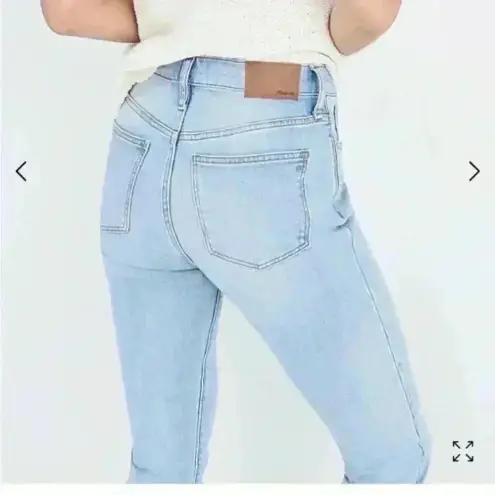 Madewell  9" Mid-Rise Skinny Crop Jeans in blue Asbury Wash: Button-Front Edition