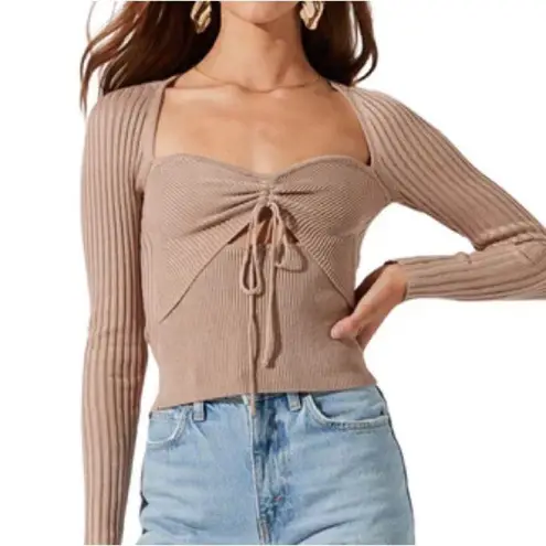 NWT The Astr The Label Cortana Sweater Size Small Tan