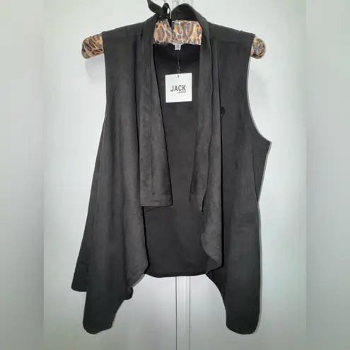 Jack by BB Dakota NWT  Vest Sz Medium Black Asymmetrical Suede Texture