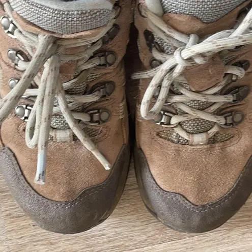 L.L Bean Hiking Shoes Tan Size undefined