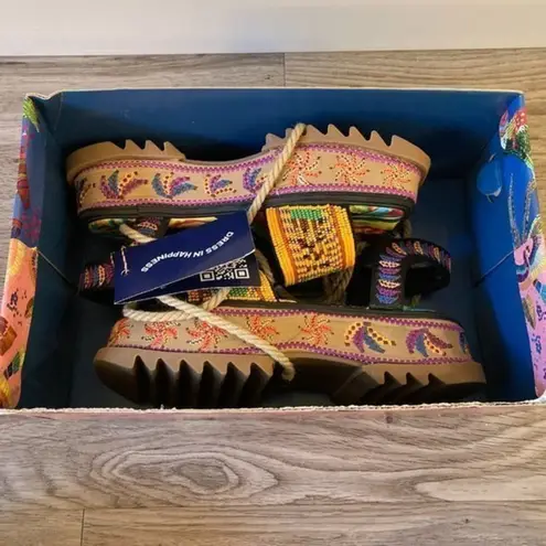 Farm Rio Beaded Banana Platform Sandal in Black Size 8 NWT