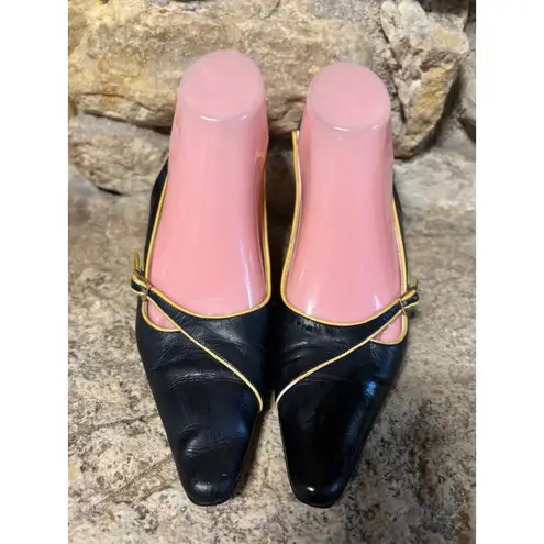 Max Mara Navy w/Bone Patent Leather Trim Low Kitten Heel Slingback Pumps 37.5/7