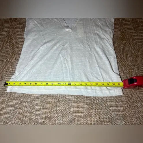 Calypso St. Barth Women's 100% Linen
V Neck Short Sleeve Blouse,Size L,NWT