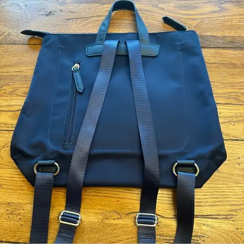 Radley London Pocket Essentials Responsible Medium Ziptop Backpack