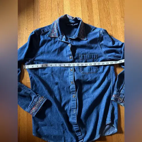 Krazy Kat Vtg Embroidered Denim Long Sleeved Shirt, Size Medium