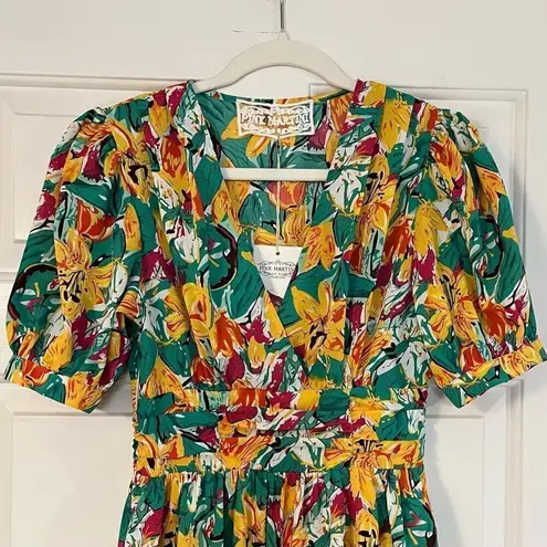 Pink Martini NWT Multicolor Floral V-neck Puff Sleeved Midi Dress