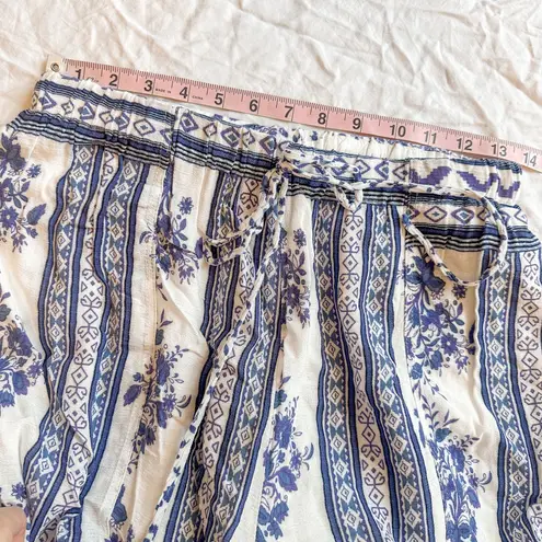 Lulus Best Buds White and Blue Floral Print Wide