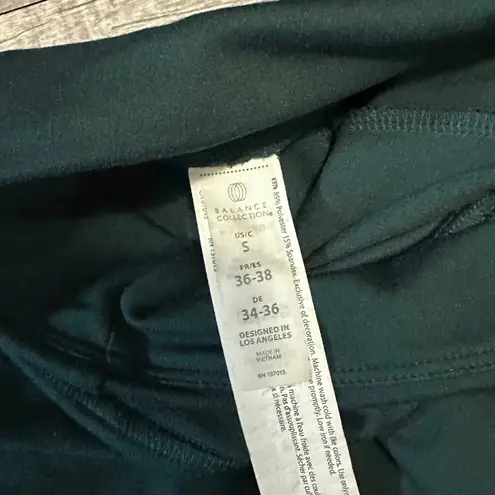 Marika Sport Legging Bundle Women Small Marika Green & 90 Degree Black Stripe Print Athletic