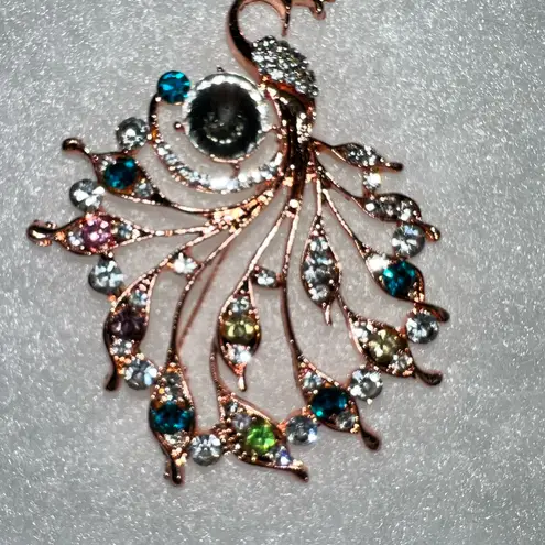 Elegant Multicolor Peacock Brooch Gold