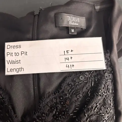 Tadashi Shoji Tadashi Collection Womans Dress Size M Black Beaded Detail Fitted Cocktail Party