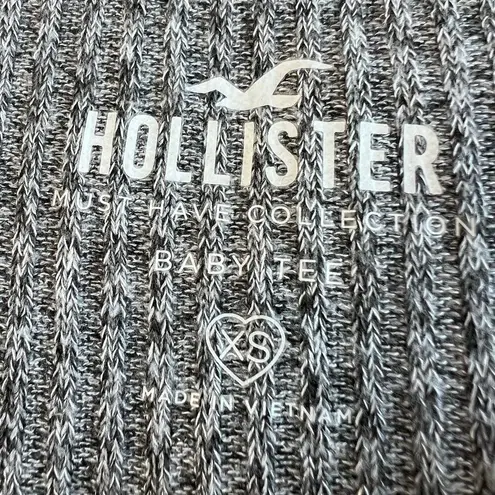 Hollister  XS Gray Long Sleeve Must Have Collection Baby Tee Ribbed