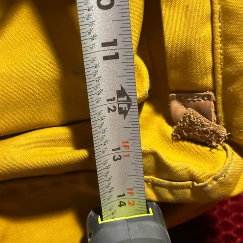 Fjällräven Kånken backpack laptop compartment
Yellow