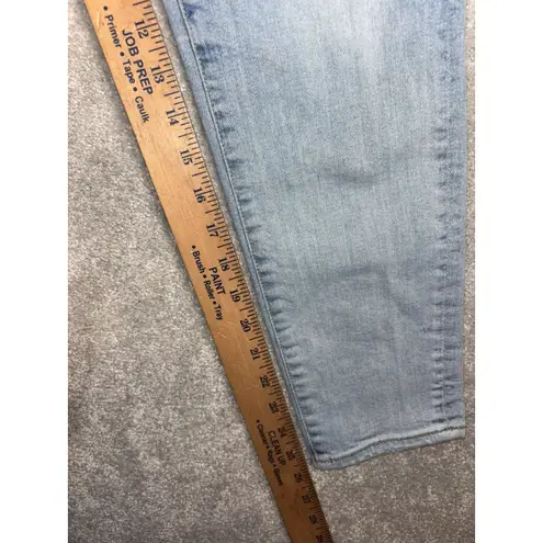 Driftwood Gizelle Embroidered Jeans 26x27 Light Wash