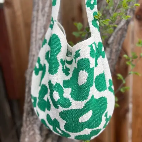 Green Floral Knit Shoulder Bag