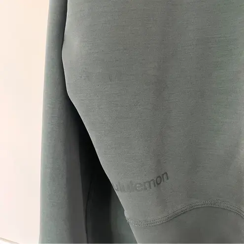 Lululemon  • oversized perfectly softstreme cropped crew in tidewater teal sz 6