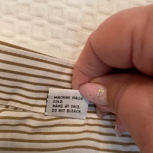 Vintage Infinity Fashion shirt Tiger Appliqué on front, breast pocket & on back Size L