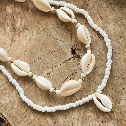 White Cream Gold Cowrie Shell Necklace Starfish Charm Layered Beach