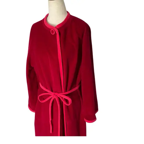 Vanity Fair VINTAGE Velour Robe House Coat