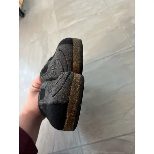 Haflinger Woman’s Slip On Clog Slippers Pure New Wool Size 40 Gray