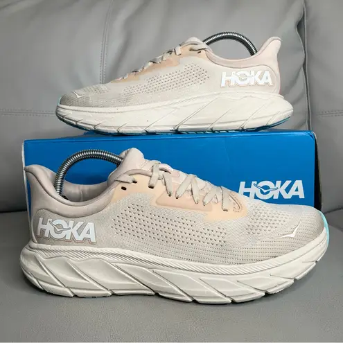 Hoka Arahi 7 Vanilla Beige Athletic Running Shoes Sneakers Women’s Size 10.5