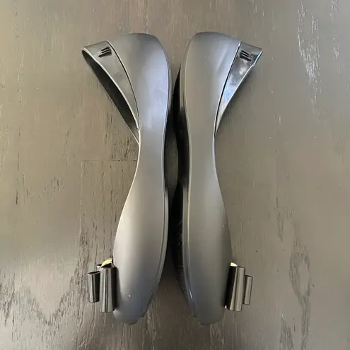 Melissa EUC 'Queen V' Peep Toe Jelly Flats