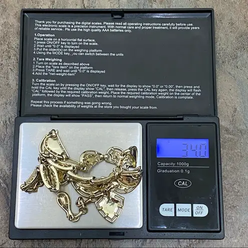 Vintage CORO Signed Light Gold Scalloped Choker Necklace