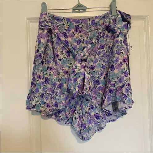 Majorelle | Revolve | Giovanna Top and Shorts Set in Palm Desert Multi - Image 9