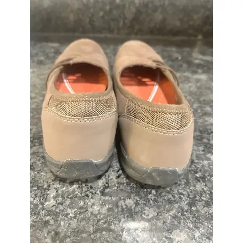 Easy Spirit Explore 24 Women’s Size 9 Brown Slip On Casual Shoe Loafer Comfort