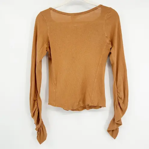 Free People  We The Free Womens Lizzy Long Ruched Sleeve Top Size S Golden Nugget