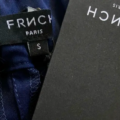 FRNCH CROPPED TROUSERS IN NAVY-BLUE