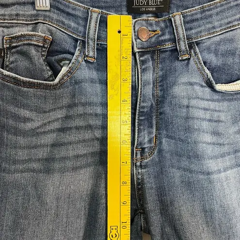 Judy Blue Skinny Fir Capri Denim Jeans Blue Size 7/28 Stretch Distressed Comfy