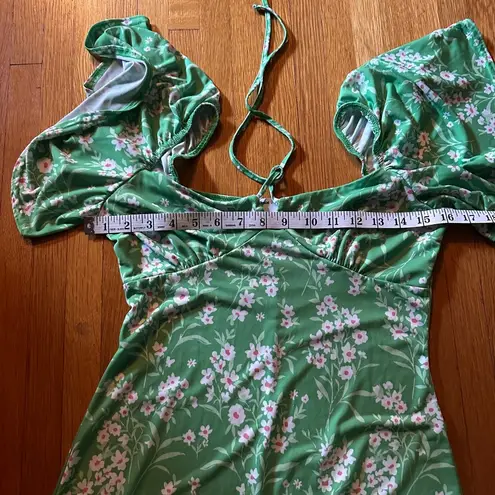 ASOS  DESIGN flutter sleeve midi tea dress with tie in green floral, Size 6