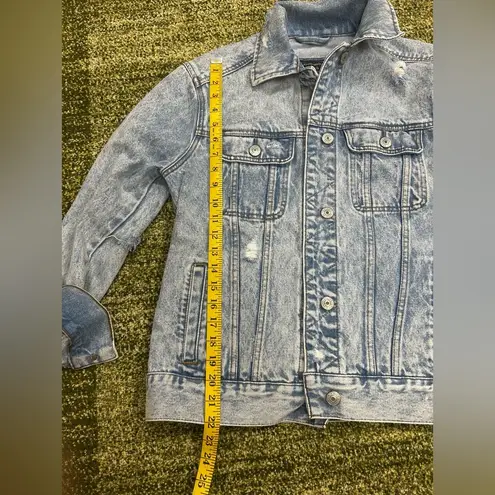 Abercrombie & Fitch  Distressed Jean Jacket - Image 4