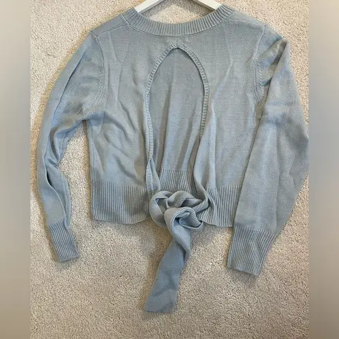 Cotton On  open back sweater with tie light blue size Medium thumbnail 7