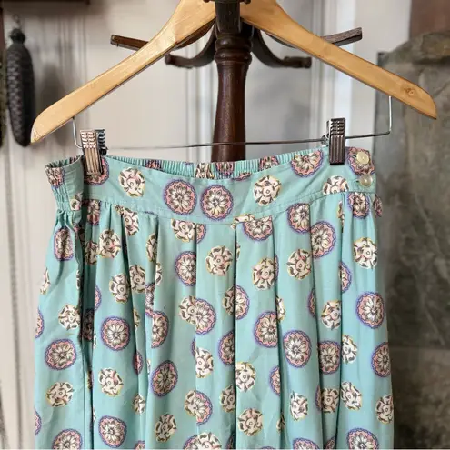 CHAUS NEW YORK Vintage 90s Pleated Floral Midi Skirt