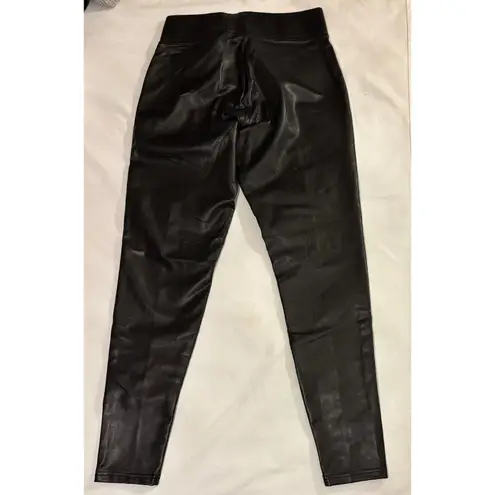Hue Faux Leather Seamed Wide Waistband Black Leggings Womens Medium NWT