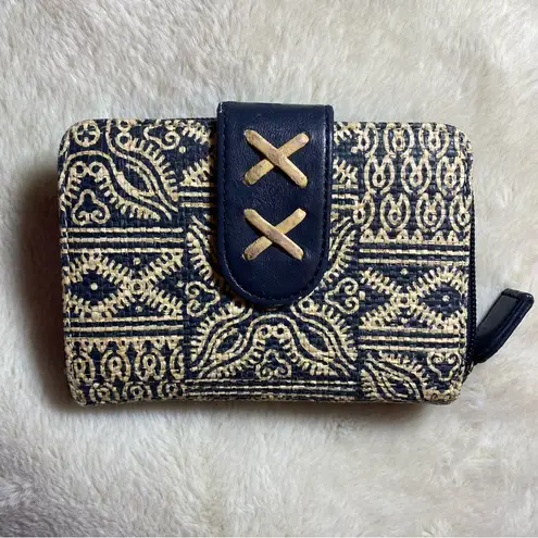 Blue & Cream Coastal