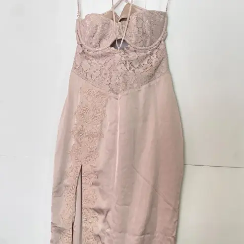 House Of CB  'Georgia' Crystal Satin and Lace Midi Dress cutout Size M NWOT‎