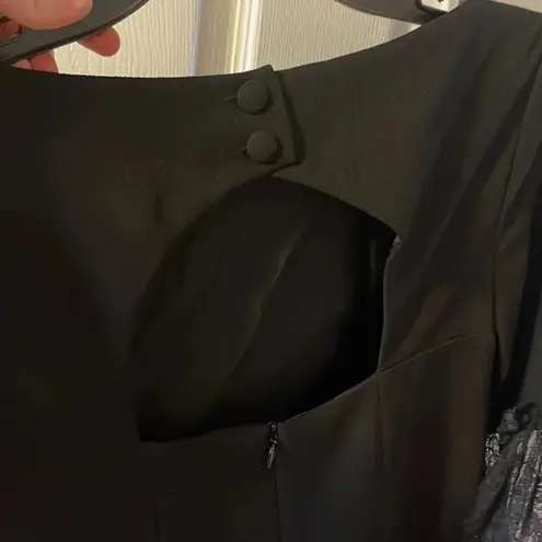 Slate + Willow Black Lace Sleeve Cut Out Back Dress size 0