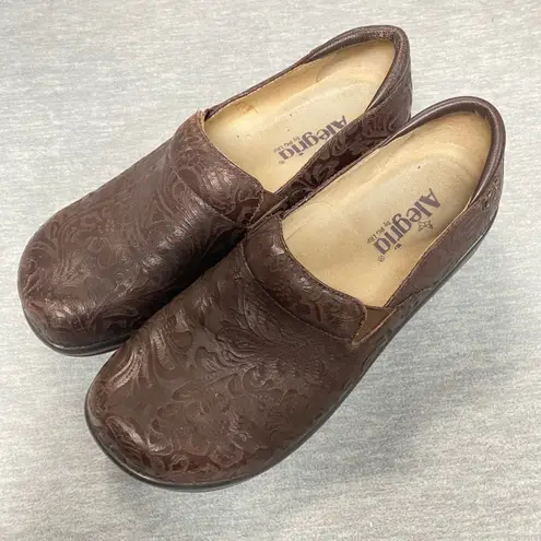 Alegria PG Lite KEL 433 Sz 40 Brown Embossed Leather Clogs Comfort Slip On Shoes