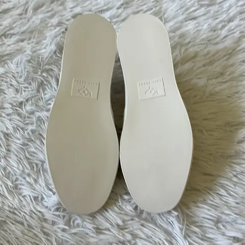 Katy Perry The Kerry Novelty Canvas Strawberry Women’s Slip-Ons size 7.5M