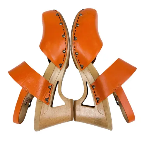 Dansko Thea Clogs Orange Leather Wooden Platform Clog Sandals Size 39/ US 8.5