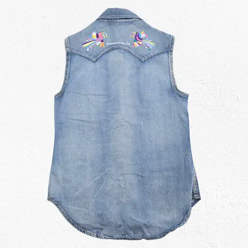 Imogene and Willie x Rodan + Fields Denim Western Embroidered Vest Size Small