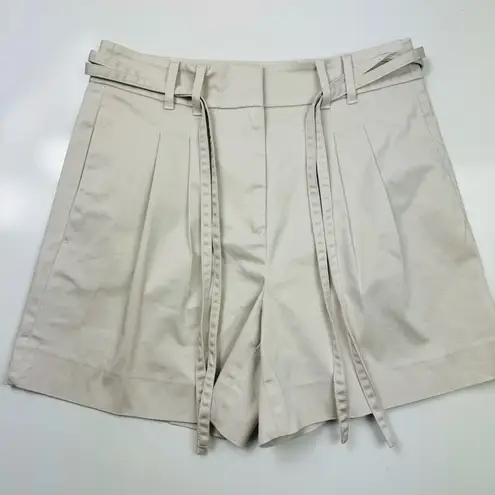 White House | Black Market  High Rise Pleated 5" Classic Shorts‎ Size 4